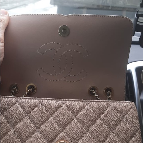 Chanel small two tone filigree bag - Picture 7 of 12